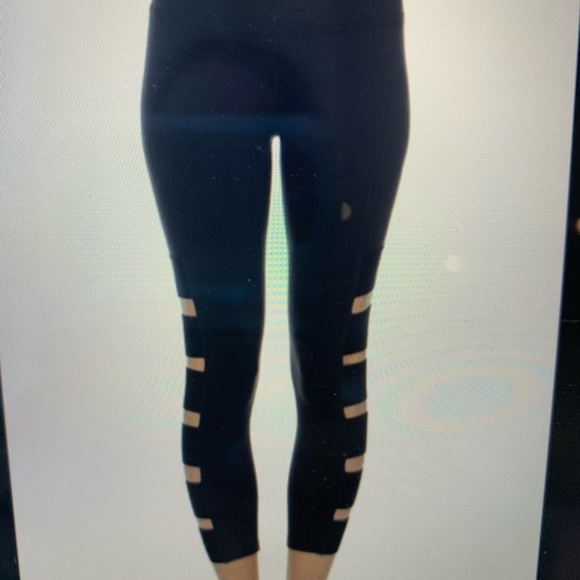 Beyond yoga Stacked leggings - Picture 3 of 6